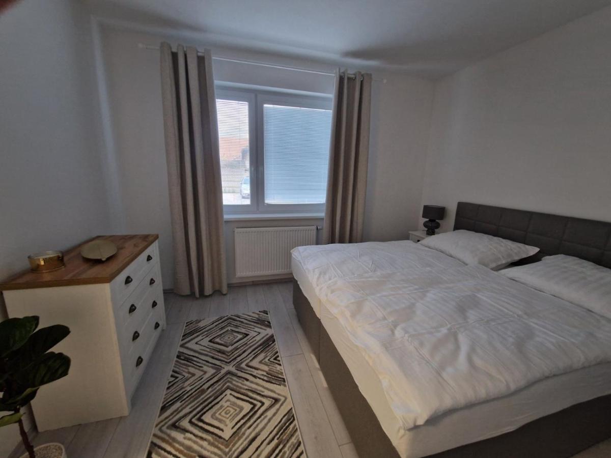 Maja Apartman Dunajská Streda Extérieur photo